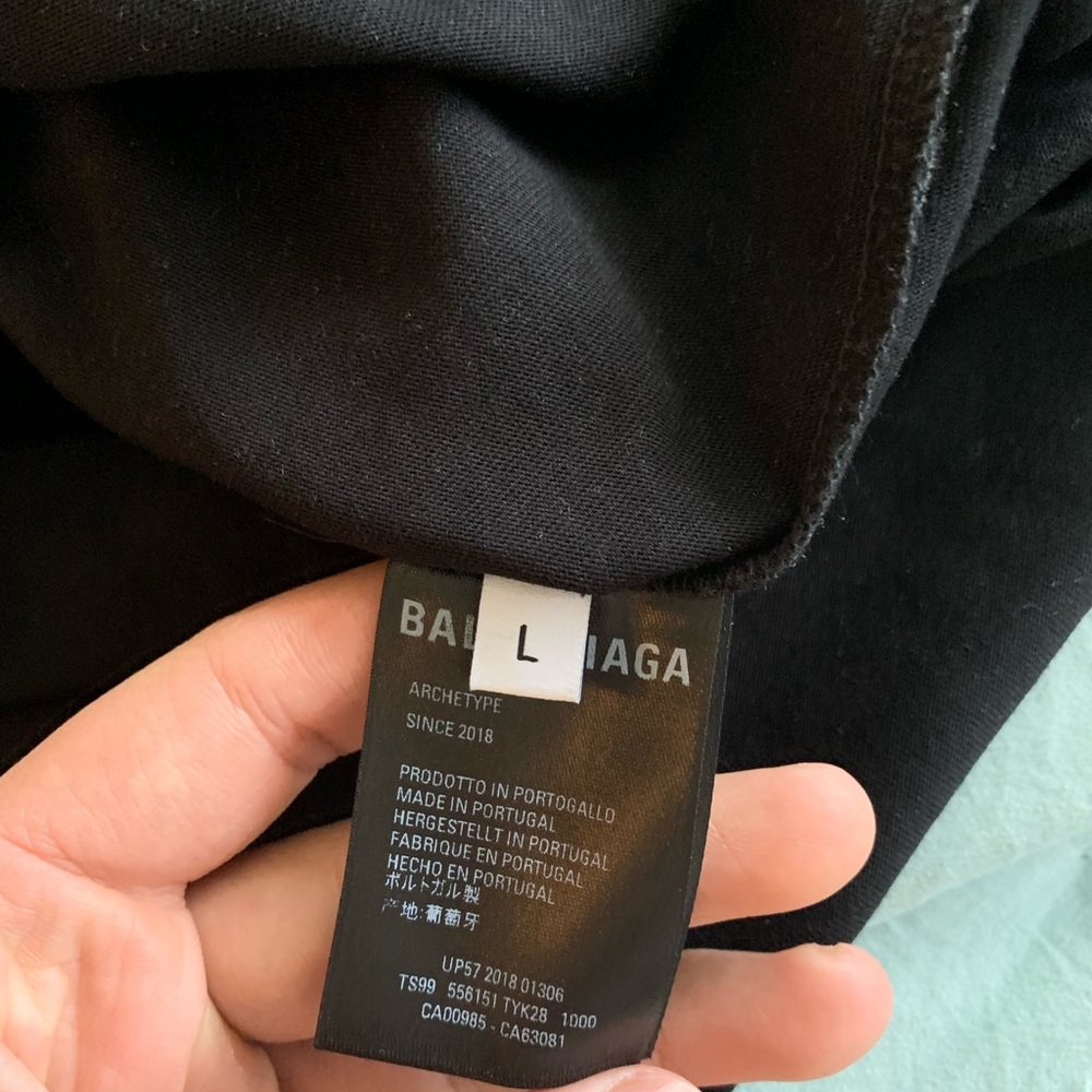 Balenciaga logo t-shirt SS19 new collection. - Picture 5 of 5